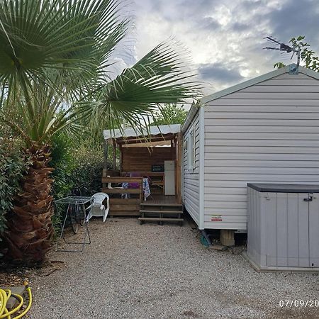 Vacances Familiales Dans Camping Avec Piscine Fréjus Extérieur photo