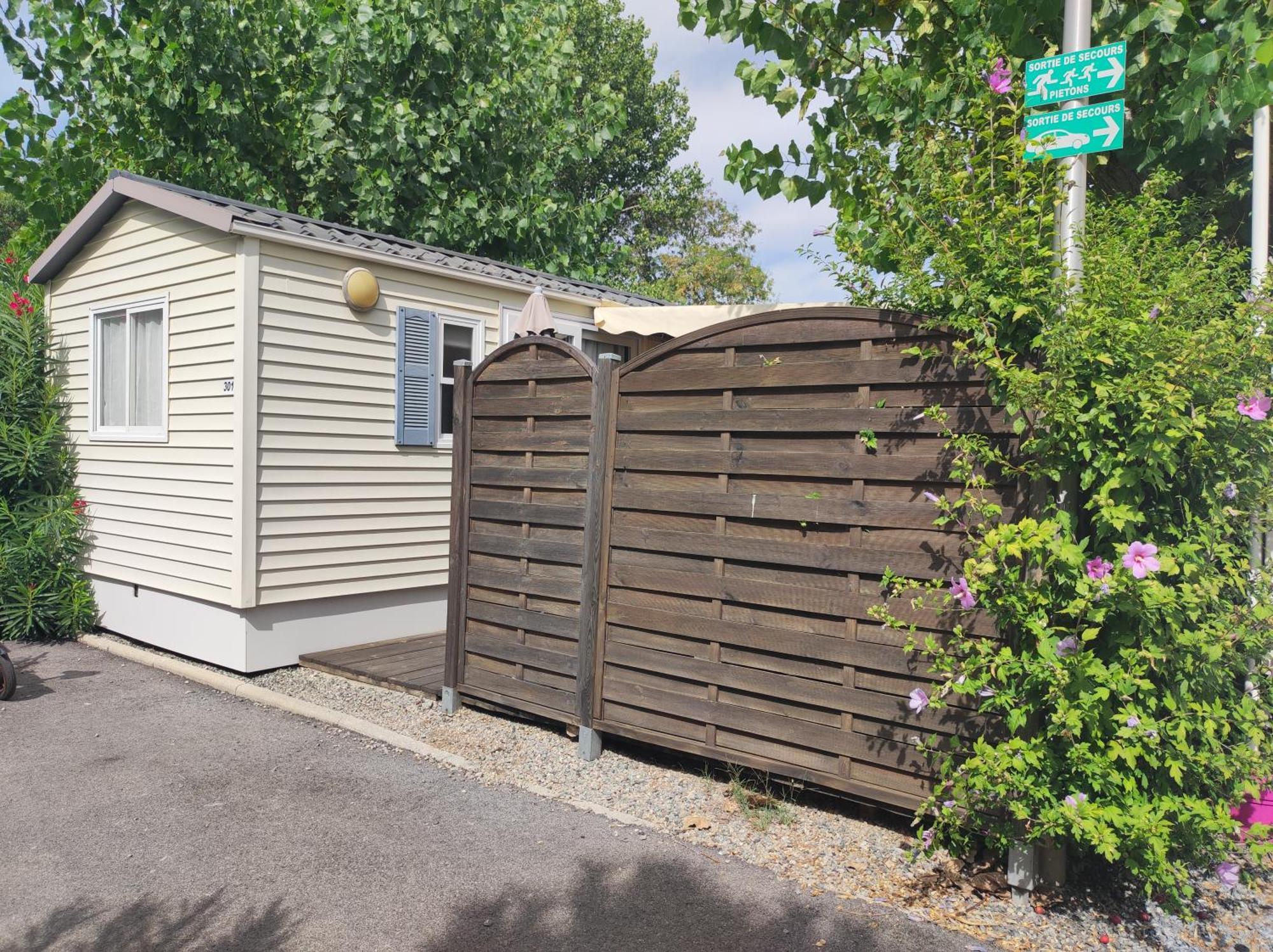Vacances Familiales Dans Camping Avec Piscine Fréjus Chambre photo