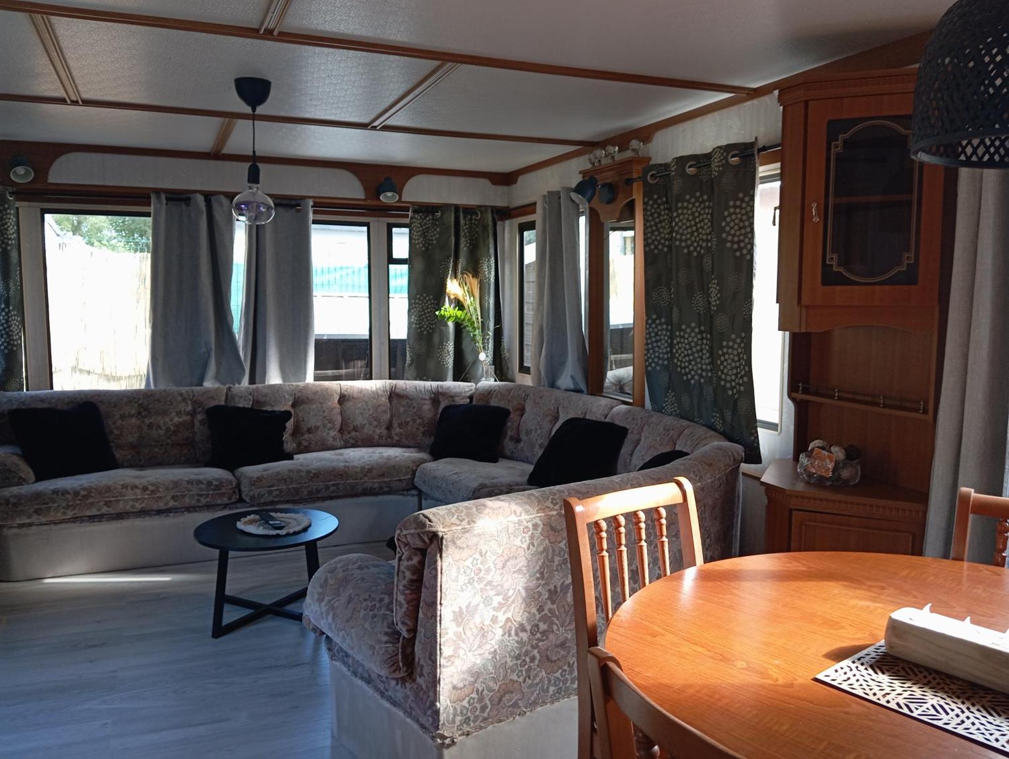 Vacances Familiales Dans Camping Avec Piscine Fréjus Chambre photo